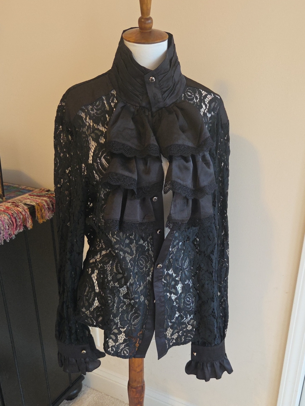 Black Lace Ruffled Lace Pirate/Goth/Victorian Either Men Or Women